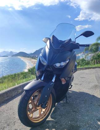 YAMAHA XMAX ABS 